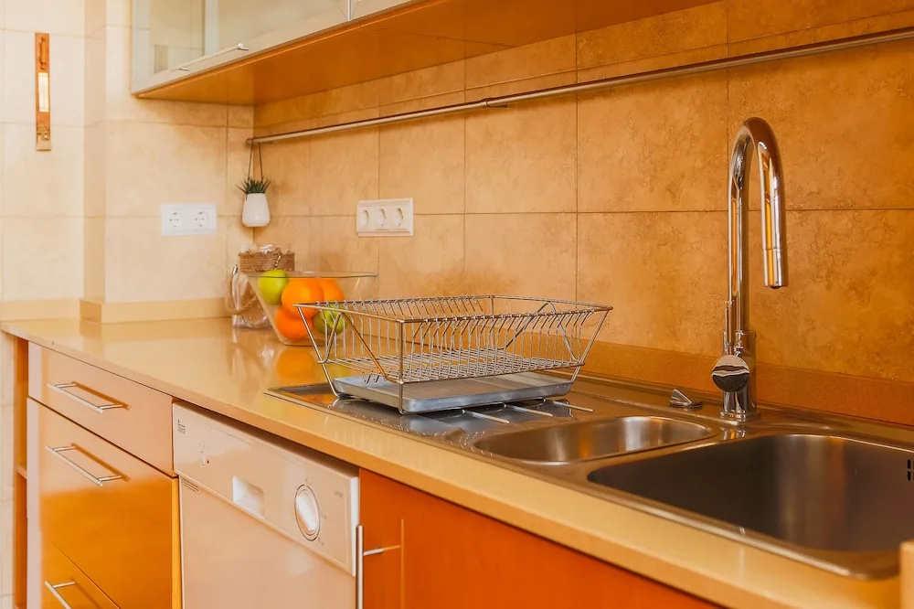Bolha1 · Bright Apartment in a Traditional Area of Porto