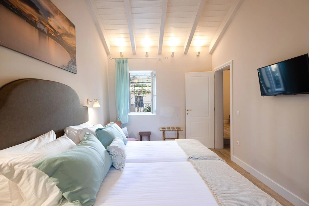 Melinas Urban Retreat