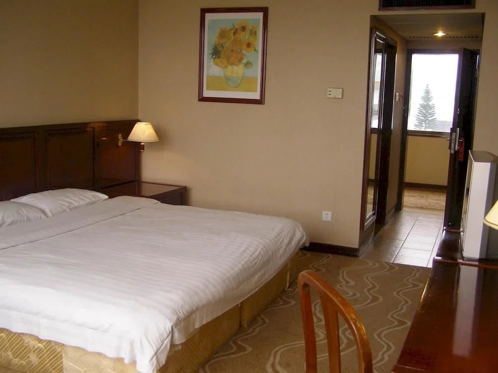 Qing Yuan Hotel