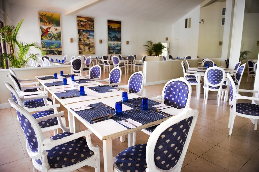 Fantasy Island Beach Resort and Marina - All Inclusive