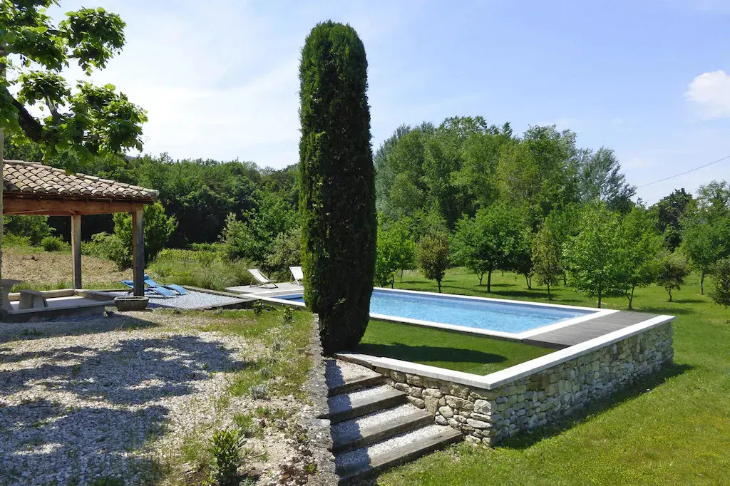 Cosy Holiday Flat With Communal Pool, Malaucène