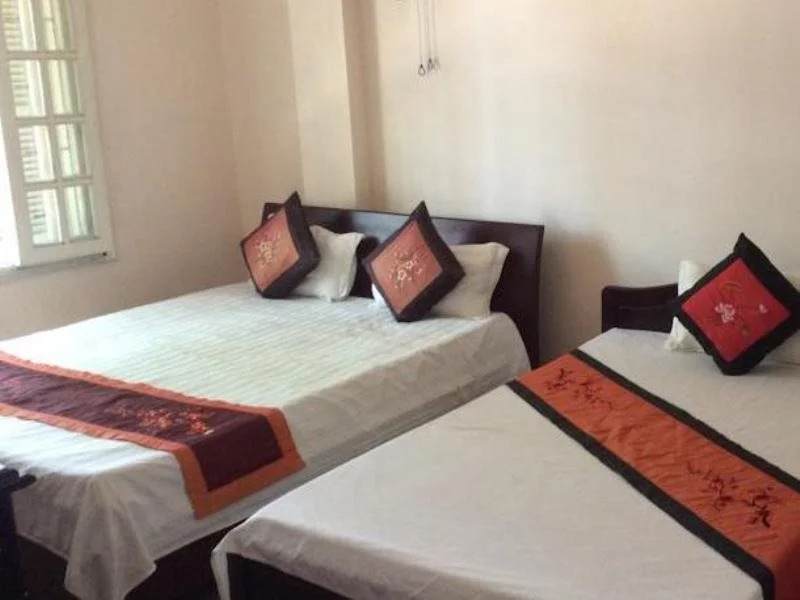 Phuong Dong Hotel
