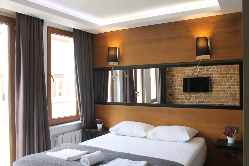 The Xenia Hotel