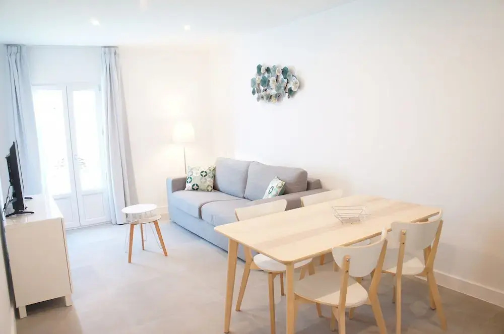 Republique 104 Apartment