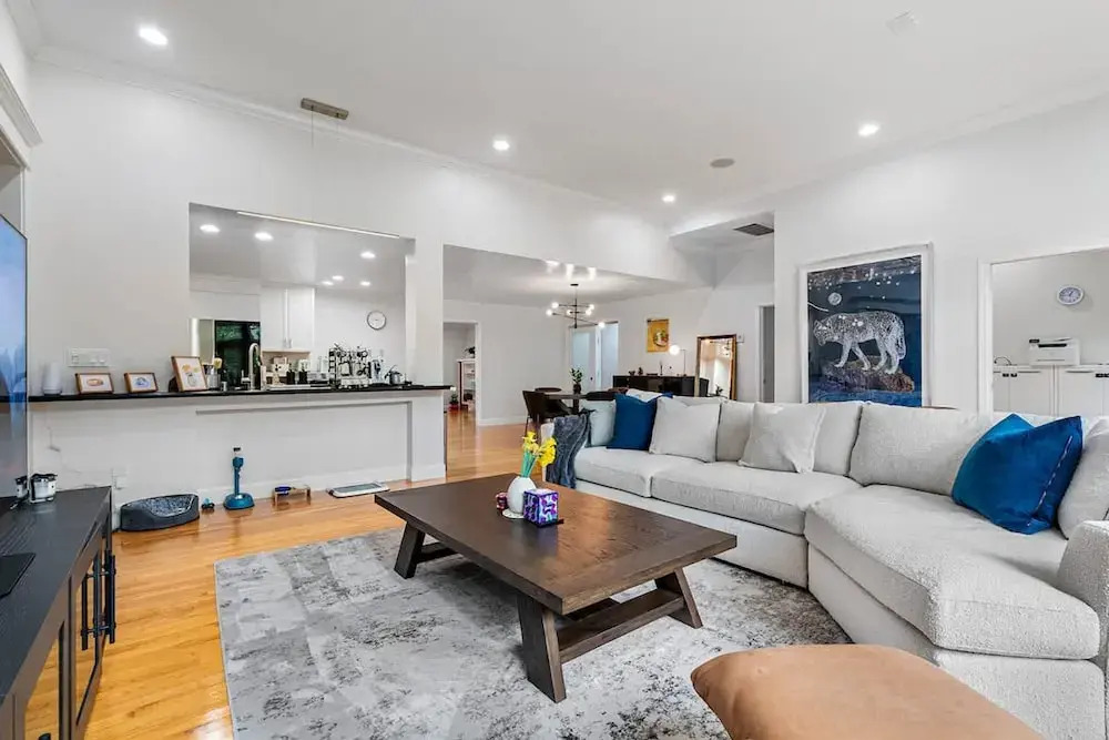 Cozy Modern House in Palo Alto