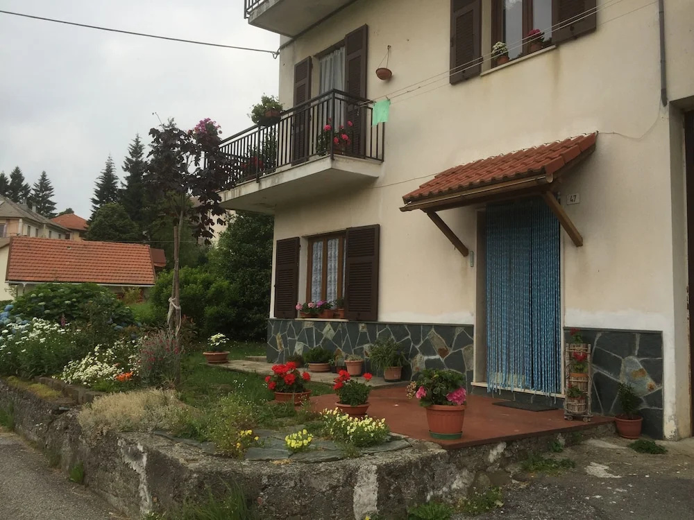 Deep Liguria Inland Holiday Apartments