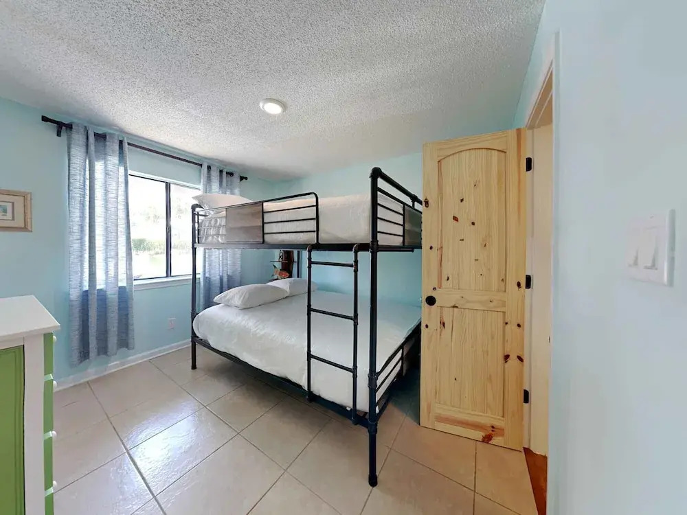 Wolf Bay Villas 106