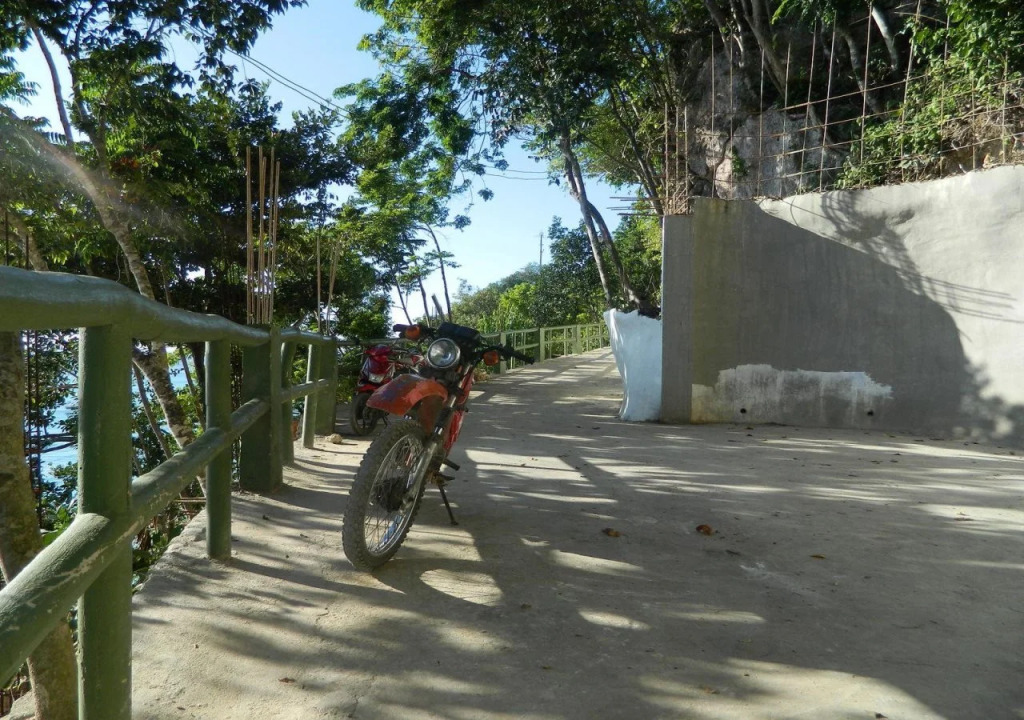 Boracay West Cove