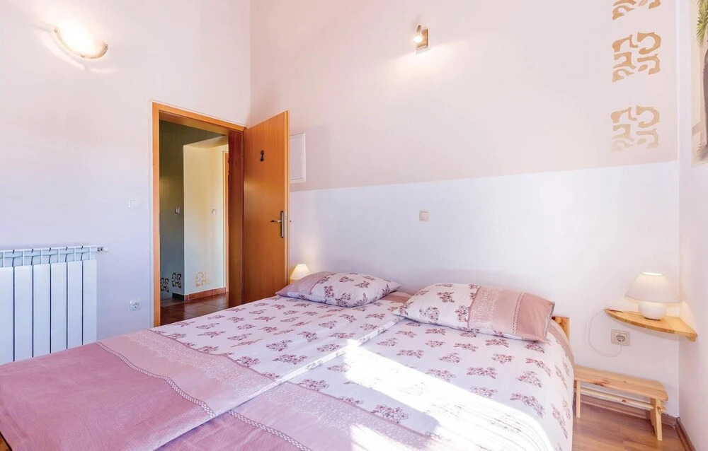 Gorgeous Home In Vrata With Sauna