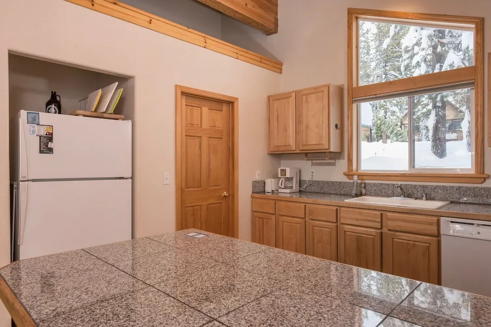 Tahoe Donner Home - Walk to Trout Creek by RedAwning