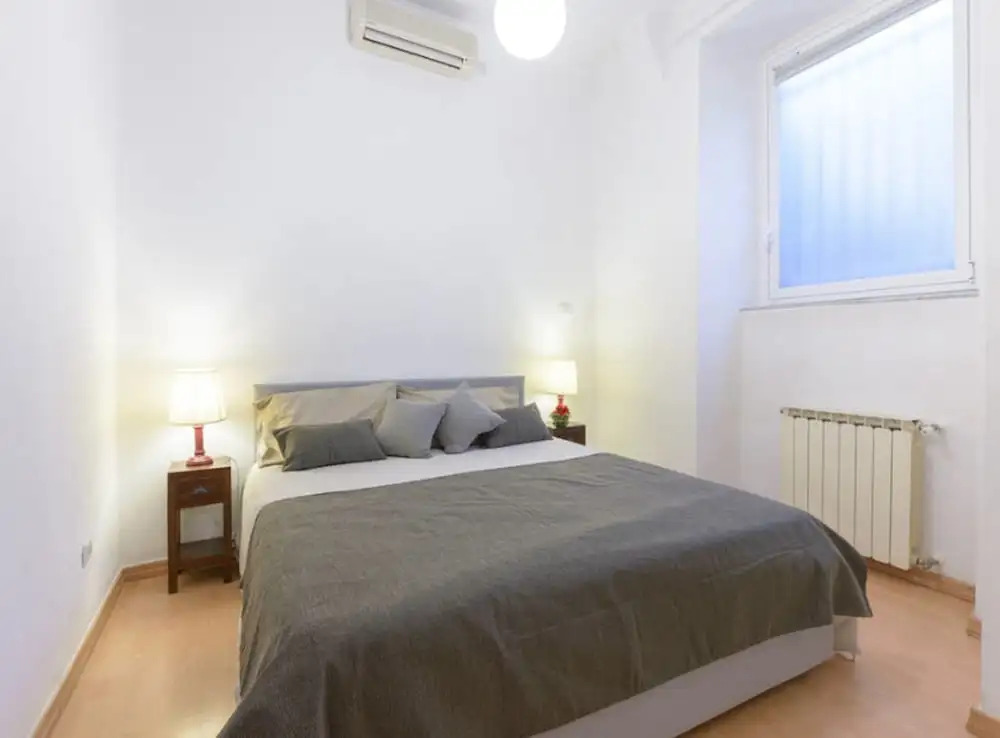 Ave Roma B&B