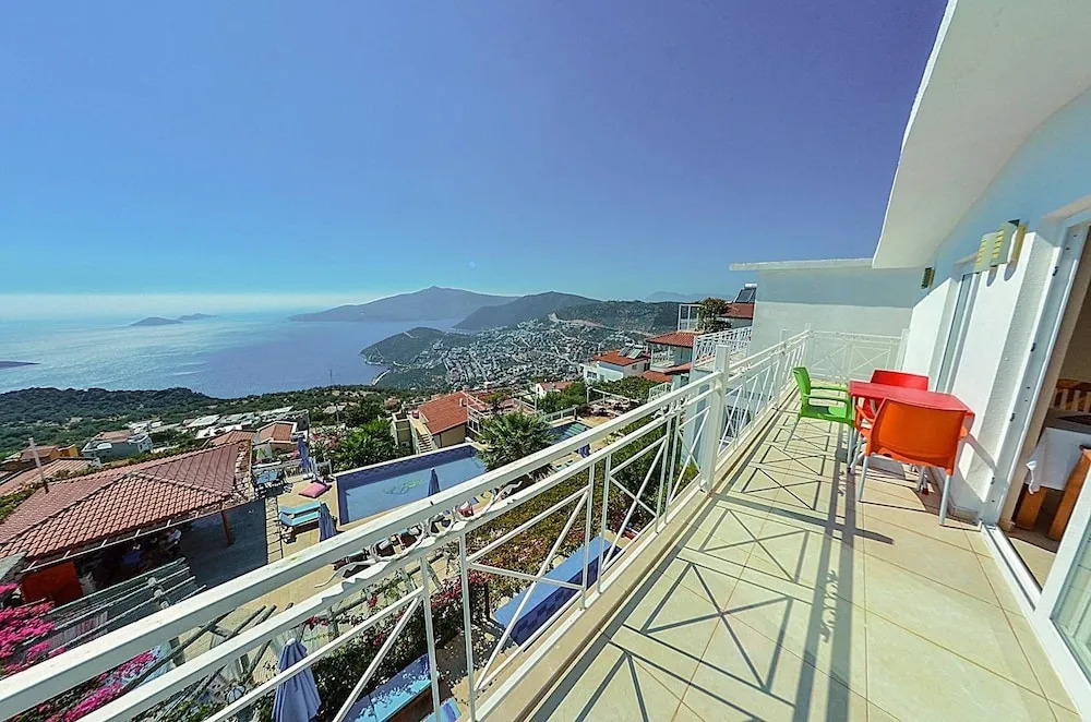 Villa Nar