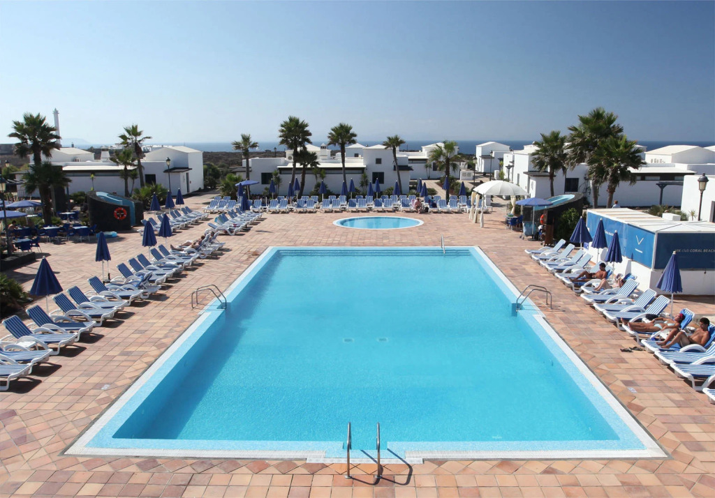 Vik Club Coral Beach