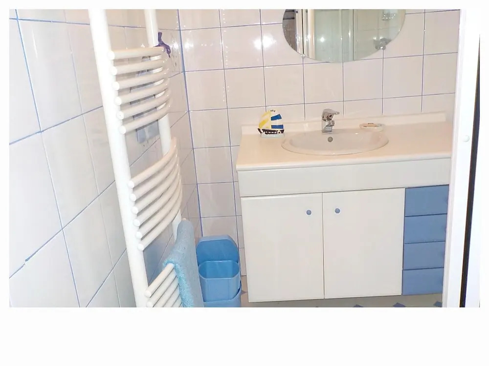 House with 3 Bedrooms in Saint-Cézaire-Sur-Siagne, with Enclosed Garden And Wifi - 32 Km From the Beach