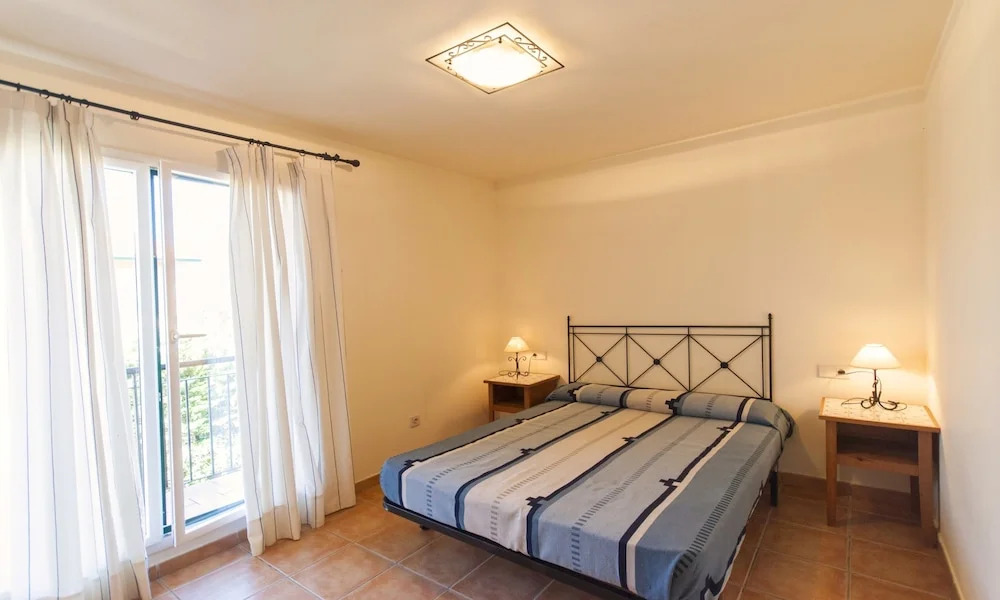 104690 -  House in Torroella de Montgri