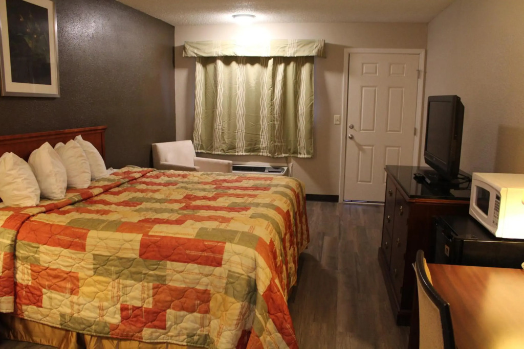 Regency Inn