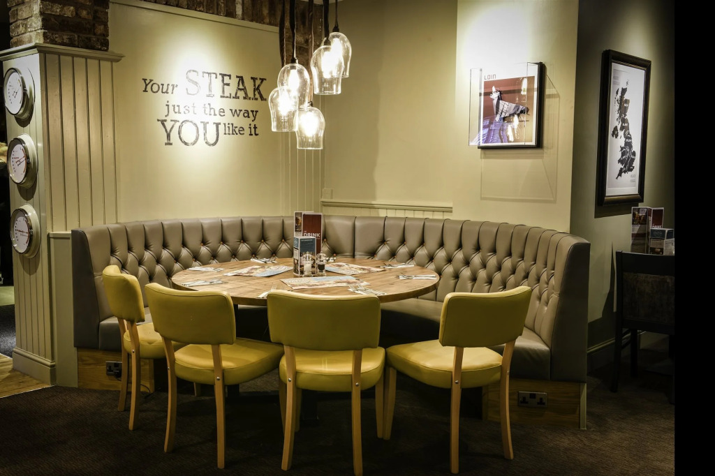 Premier Inn Macclesfield North