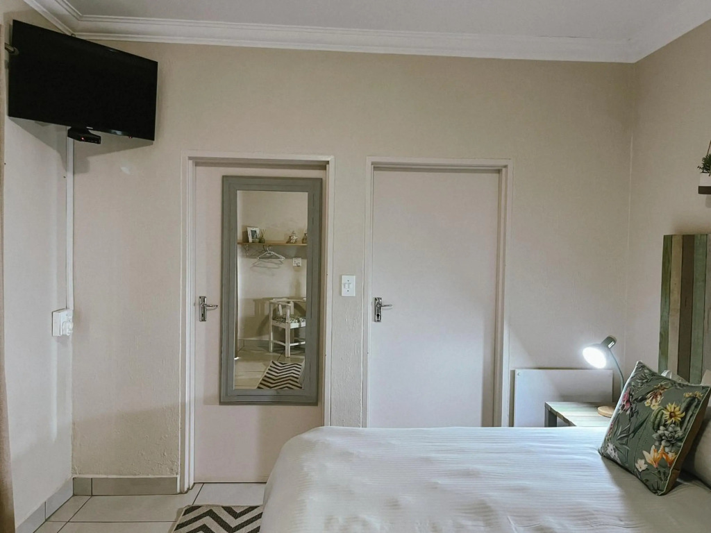 Rondebossie Farm Retreat