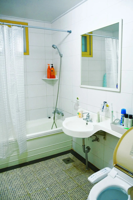 Ganderak Guesthouse