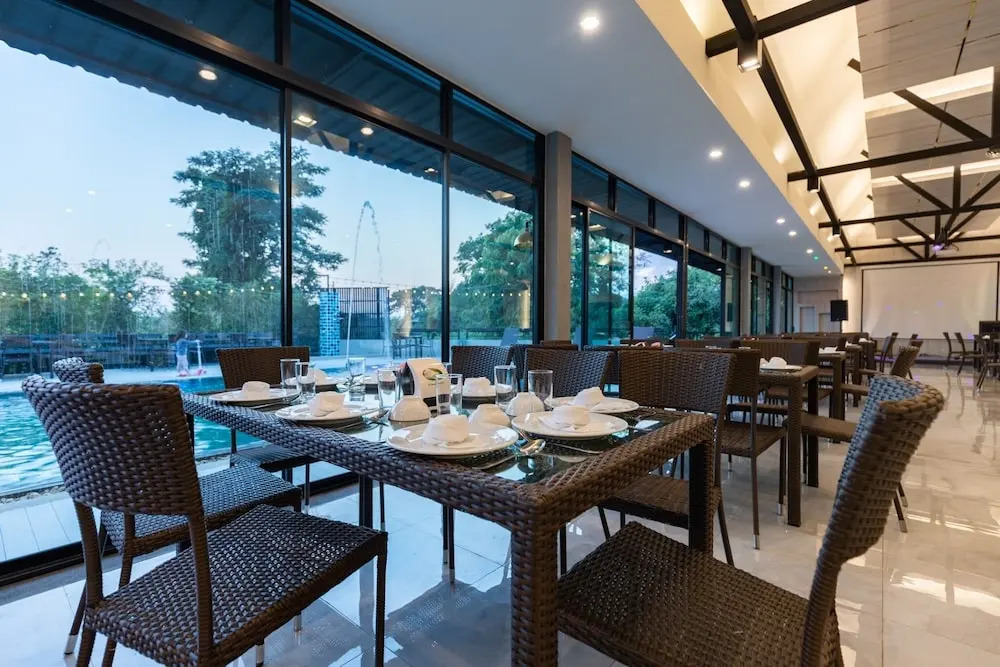 KS Hotel