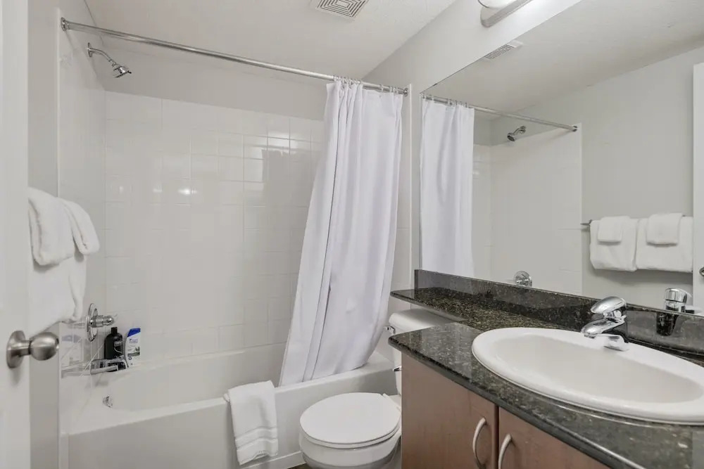 AMAZING 3Br Condo | Heated Pool & Hot Tub | Hm Theatre | Pool Table