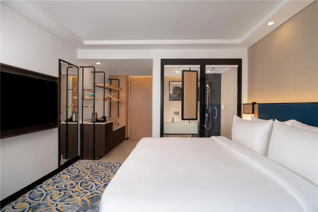 Aurika, Mumbai International Airport - Luxury by Lemon Tree Hotels