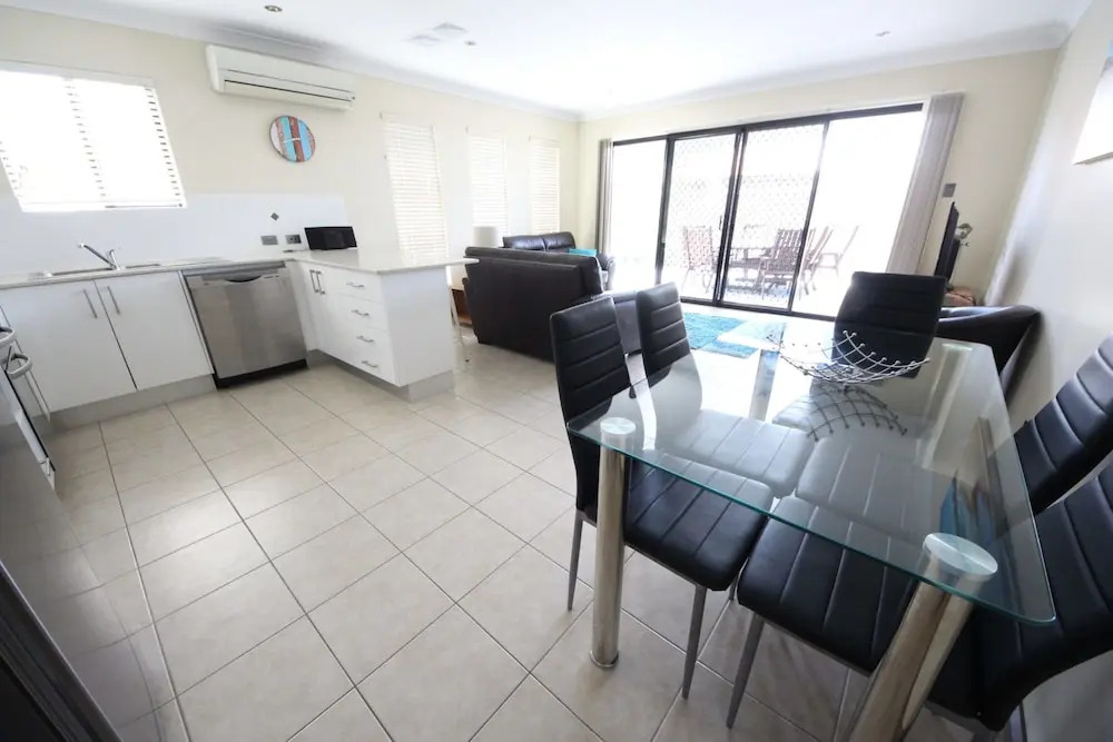 La Bella Vita 26 Landsborough St SWR