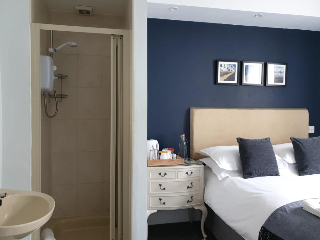 Starlings Guest House