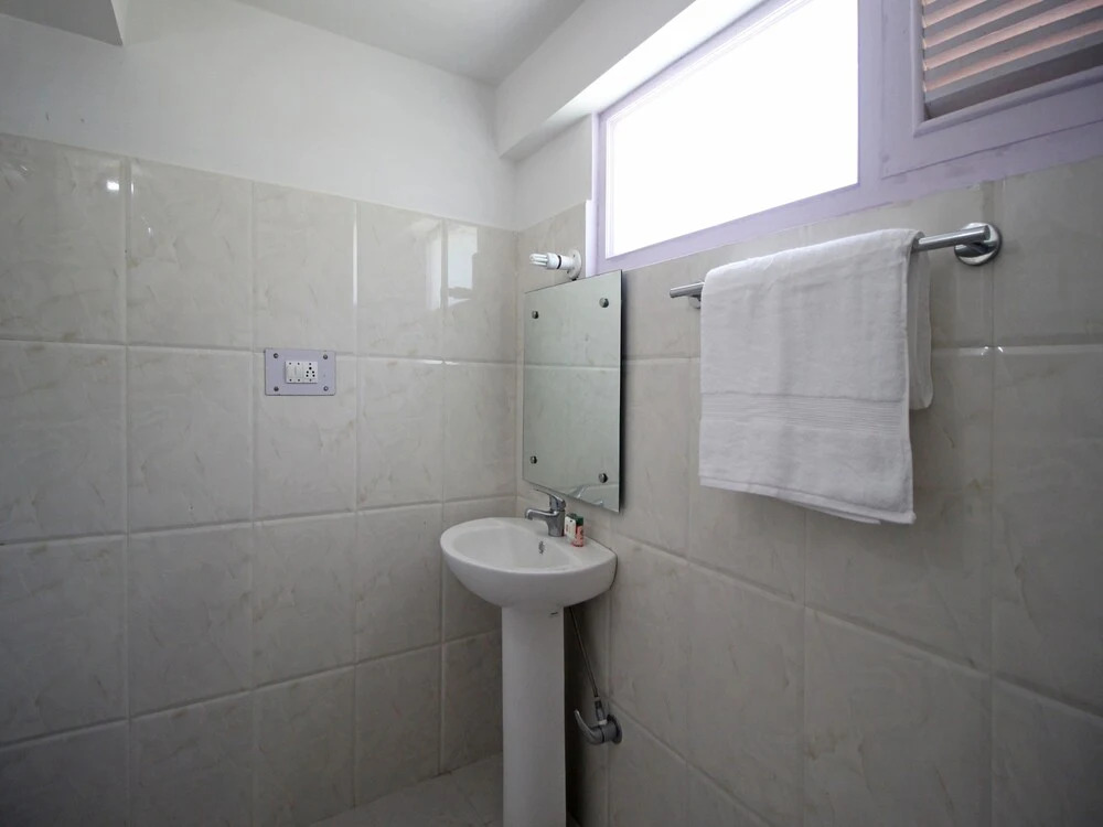 OYO 7625 Hotel Bhrigu