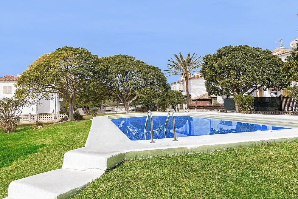 Apartamento Rosmare III Bajo