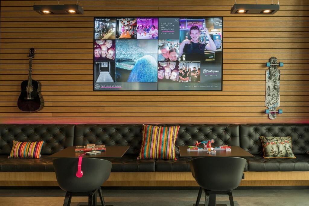 Moxy Frankfurt Airport
