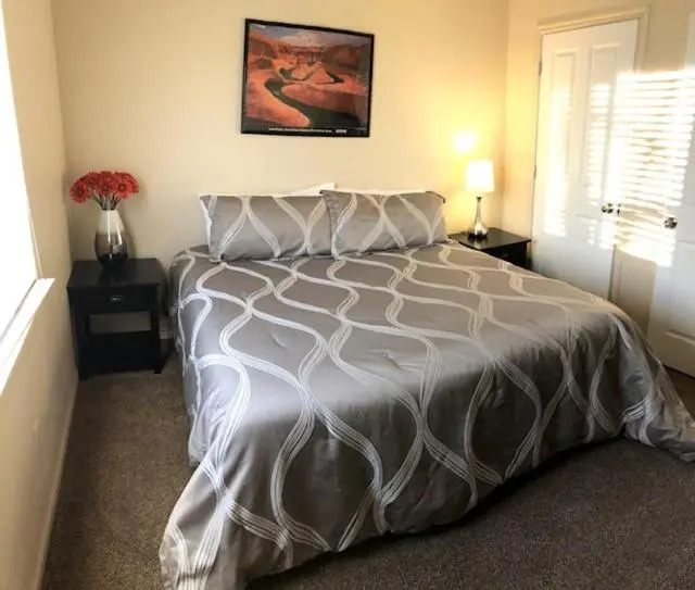 Cedar Canyon Condos