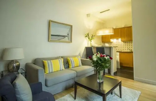 Louvre Apartments