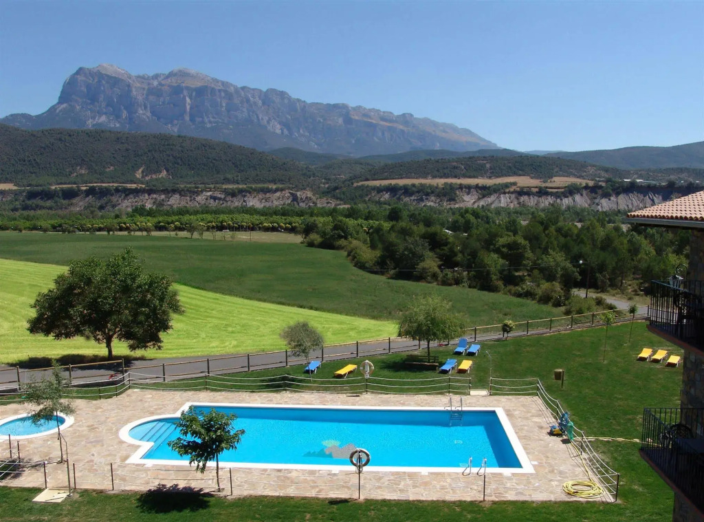 Hotel & SPA Peña Montañesa