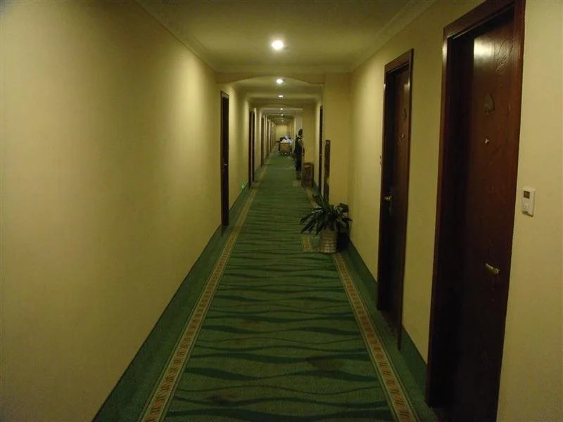 GreenTree Inn Jiangsu Zhenjiang Yidu Building Materials city Express Hotel