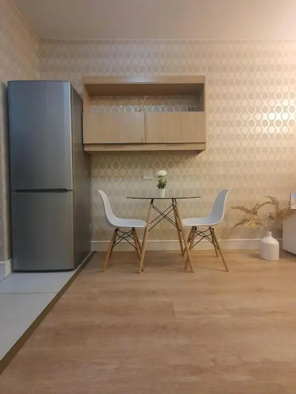 Stunning, Modern 1 bedroom Apartment Sandton