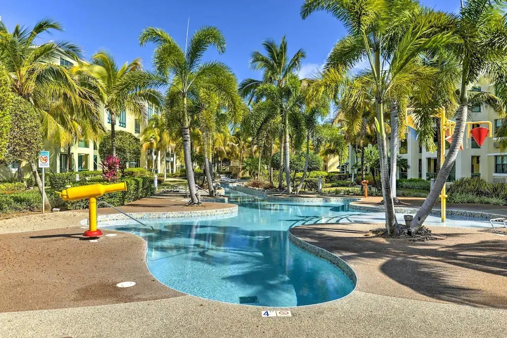 Tropical Puerto Rico Penthouse: Waterpark On-site!