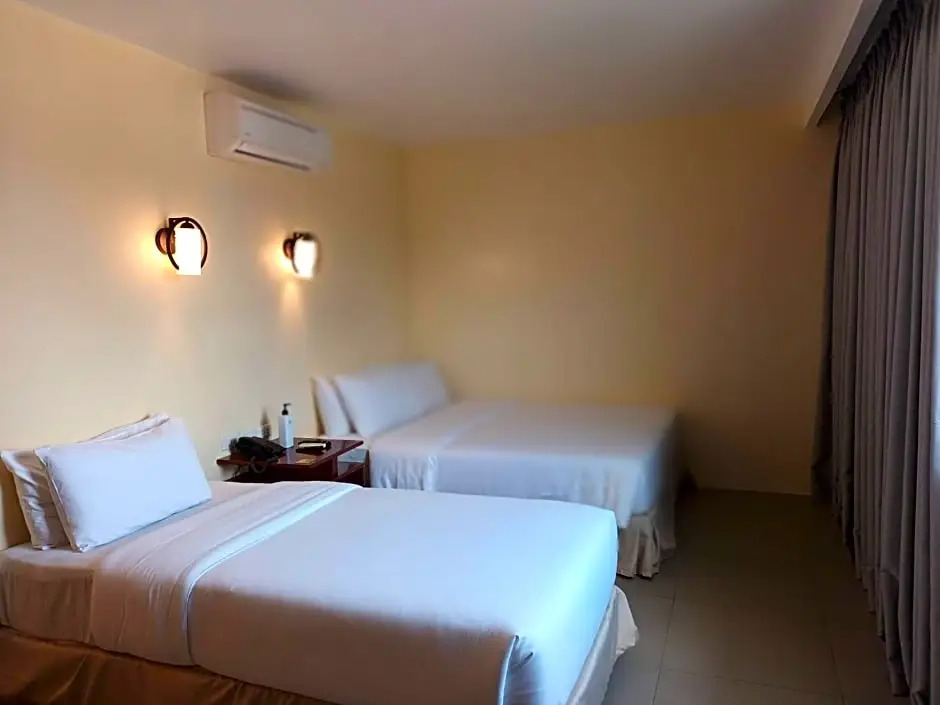 Dosi Hotel PH