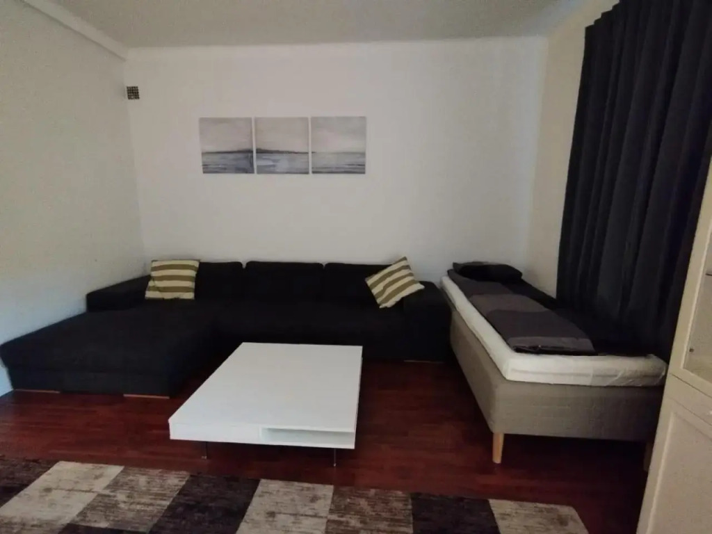 Furnished 58 m2 restaurant in the heart of city !