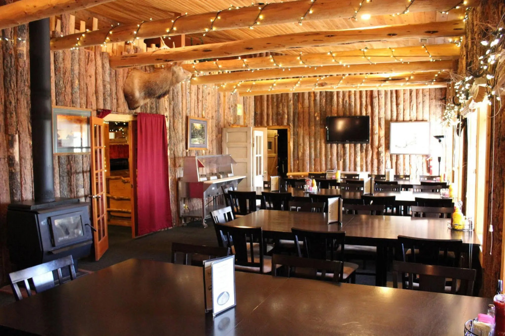 Old Corral Hotel & Steakhouse