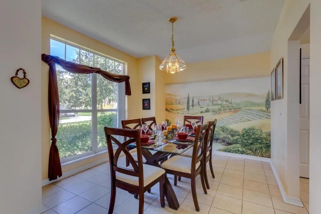 Four Corners Villas