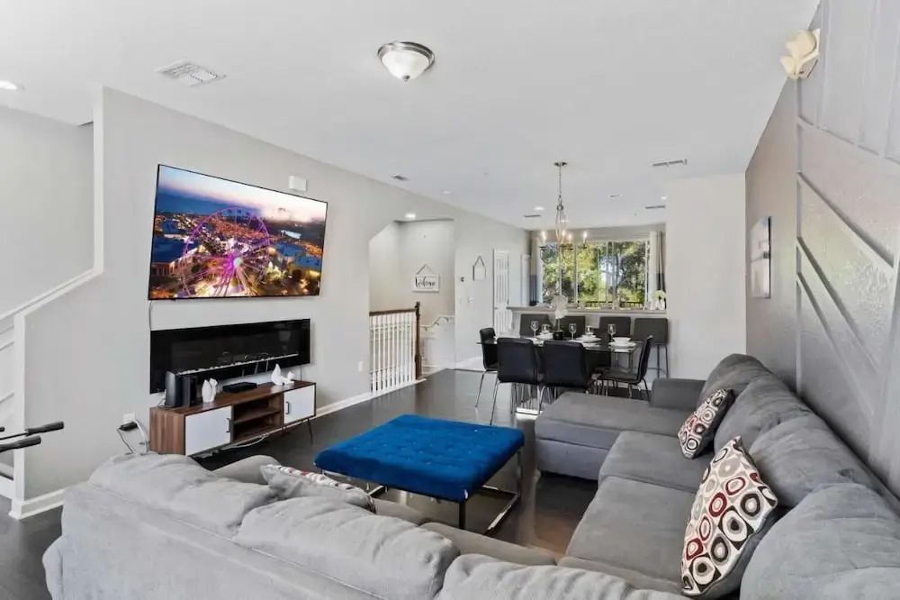 Vista Cay Swanky