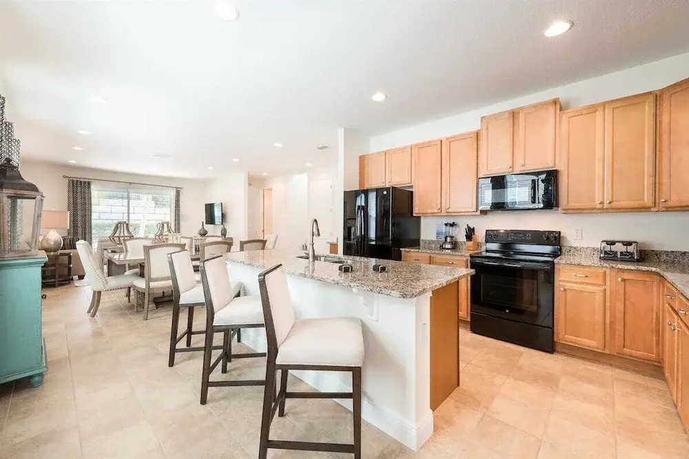 25% Off 15 BR Near Disney