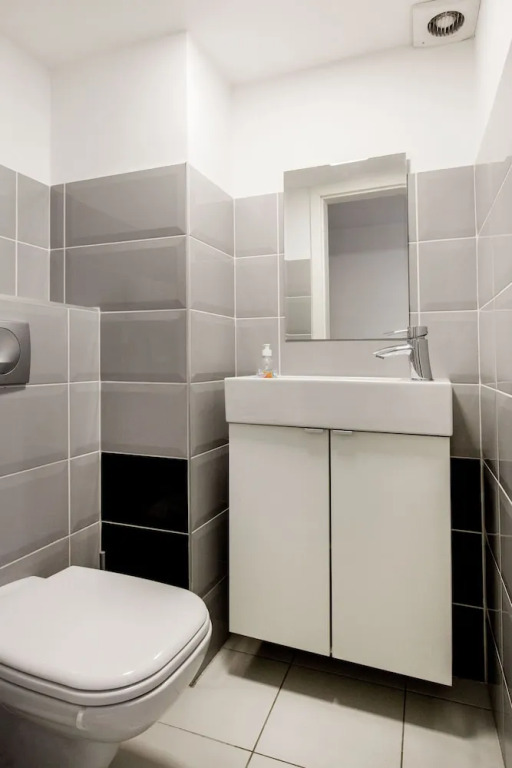 Erzsebet 52 Apartment