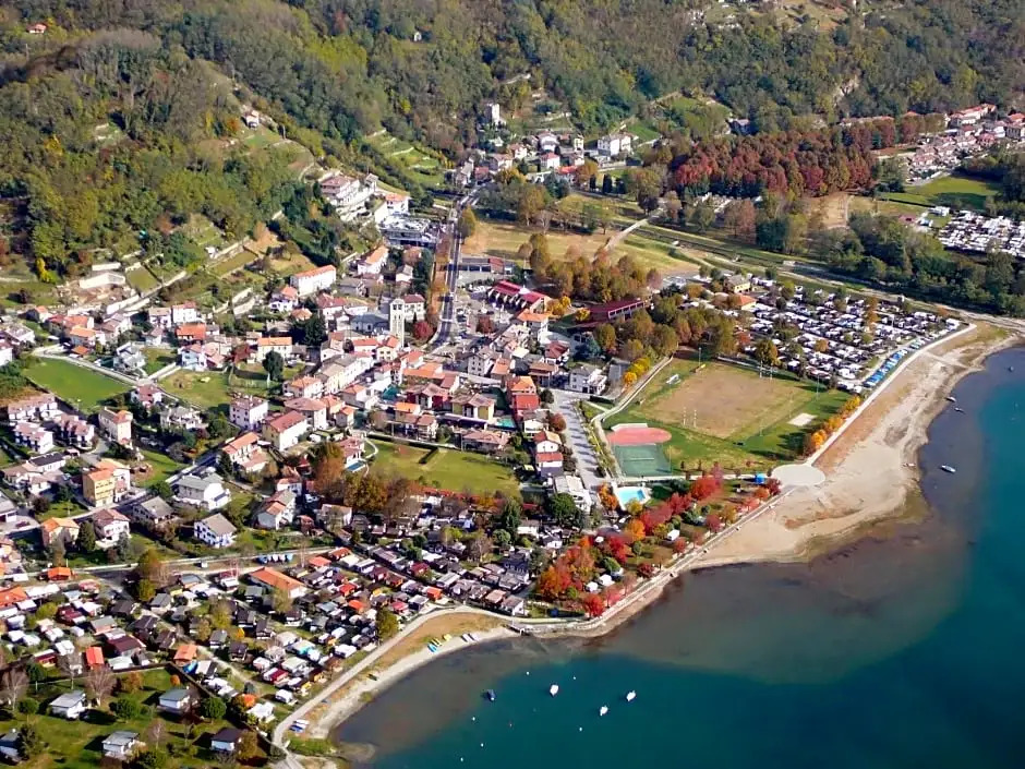 Guest House Il Nido dello Svasso -Foresteria Lombarda