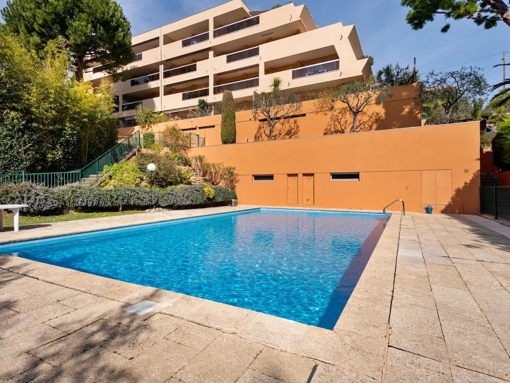 Aesthetic Apartment in Nice With Swimming Pool