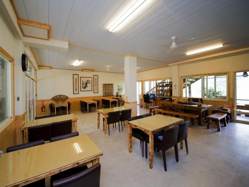 Huansan Hotel