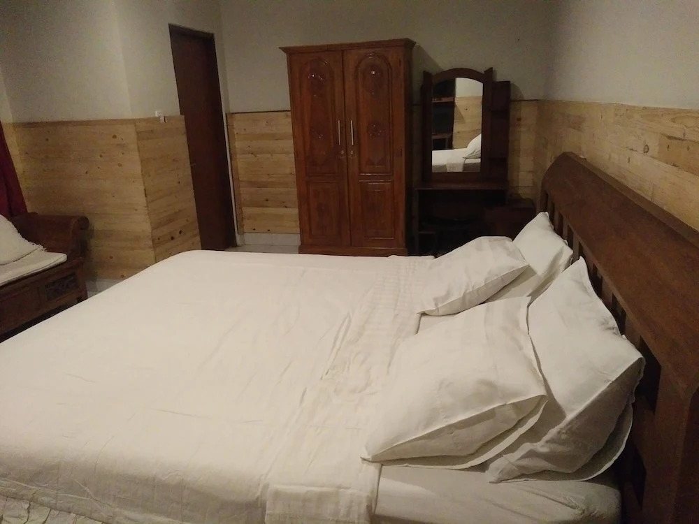 Made House Homestay and Dormitory