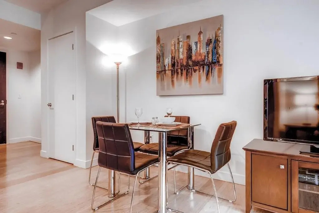 1330 Boylston