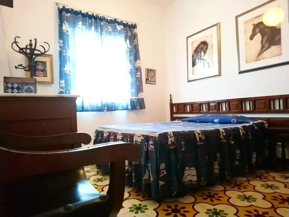 House with 5 Bedrooms in Punta Umbría, with Furnished Terrace And Wifi - 4 M From the Beach